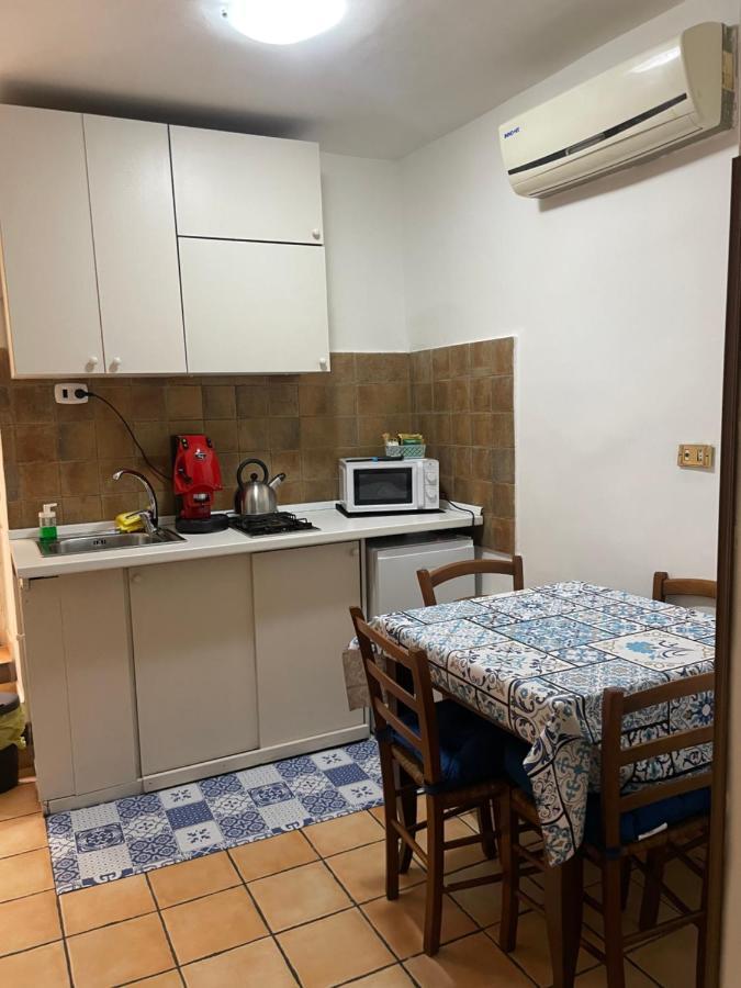 Le Suite Di Ginevra Naples Extérieur photo