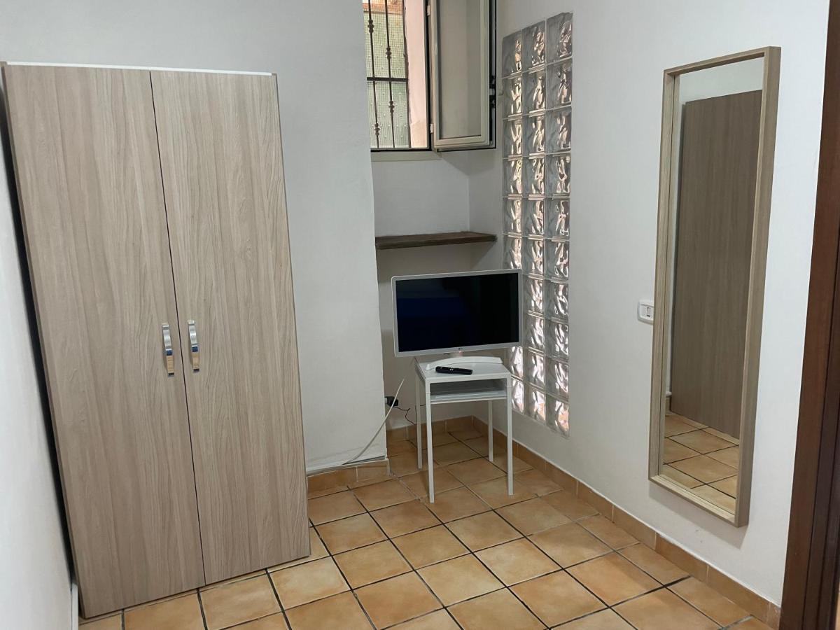 Le Suite Di Ginevra Naples Extérieur photo