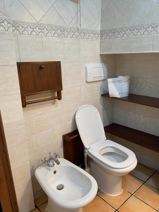 Le Suite Di Ginevra Naples Extérieur photo